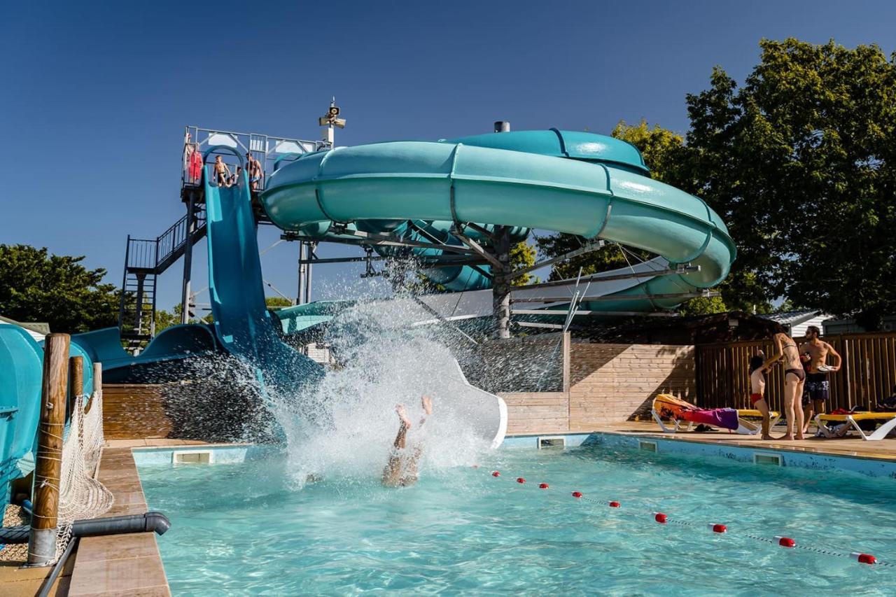 Hotel 318 Emplacement Prestige A Mer Et Soleil 5* Les Sables Vignier Exterior foto